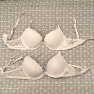 2 HM bras 75B good condition